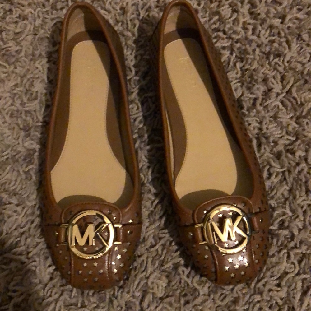 Brand new MK slip on shoes with cute detail